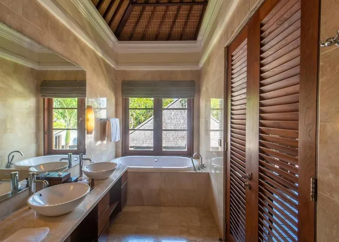 Сasa de vacaciones Escape To Paradise, Deluxe Fractional 2br Garden Pool Private Near Uluwatu