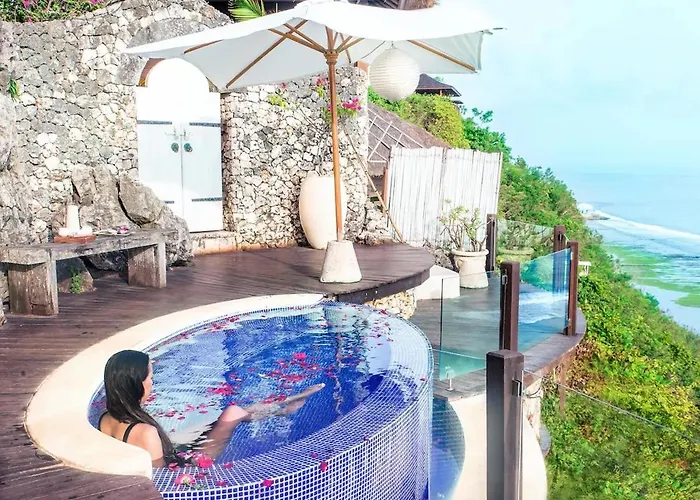 Escape To Paradise, Deluxe Fractional 2br Garden Pool Private Near Uluwatu